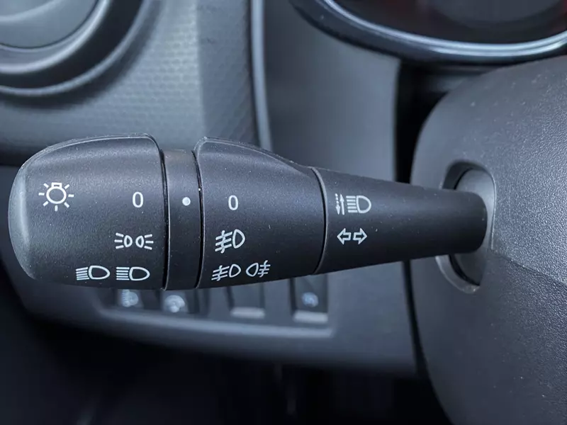 Renault Clio Business Energy TCe 75cv 18 75 CV Manual